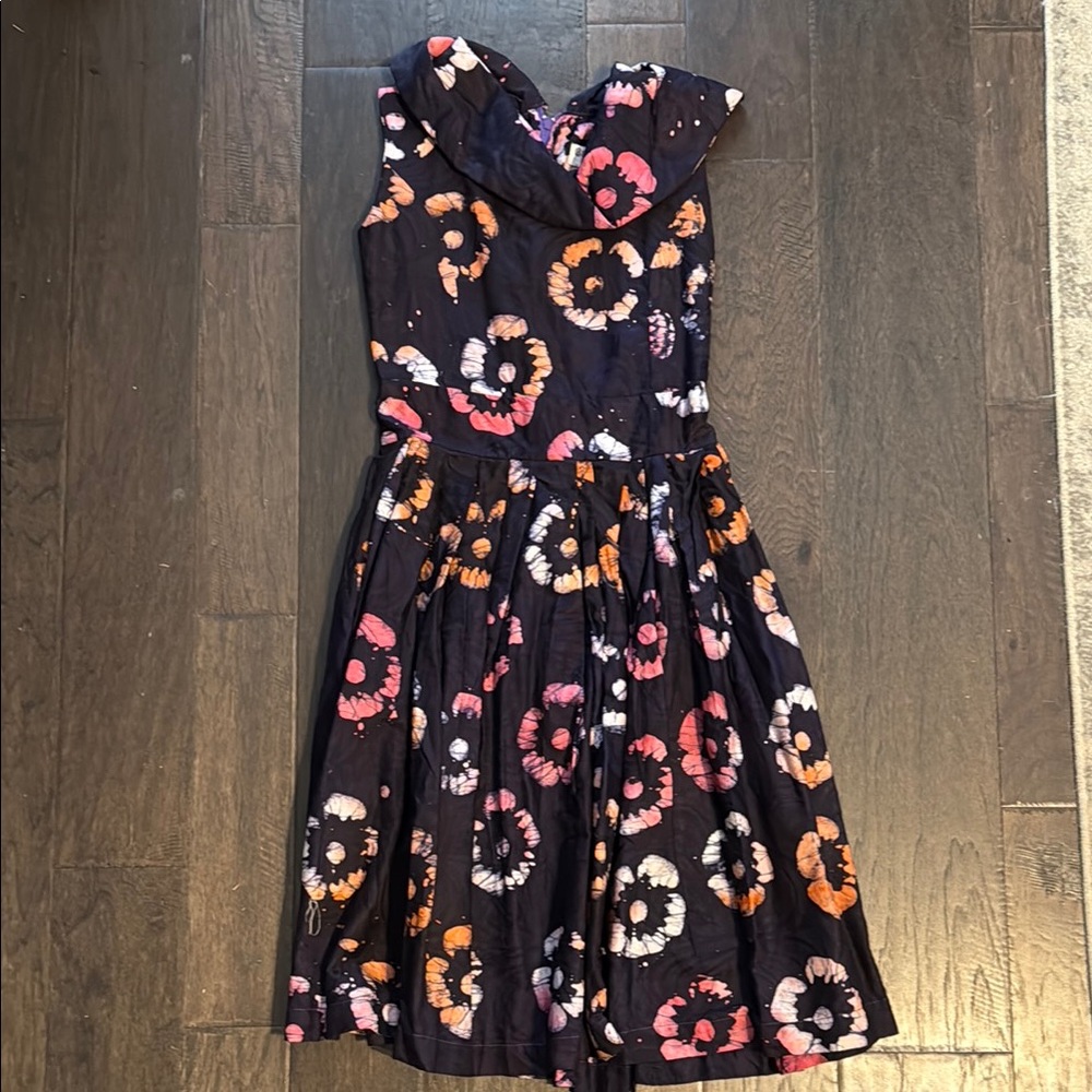 Floral Sleeveless Dress with Vibrant Print